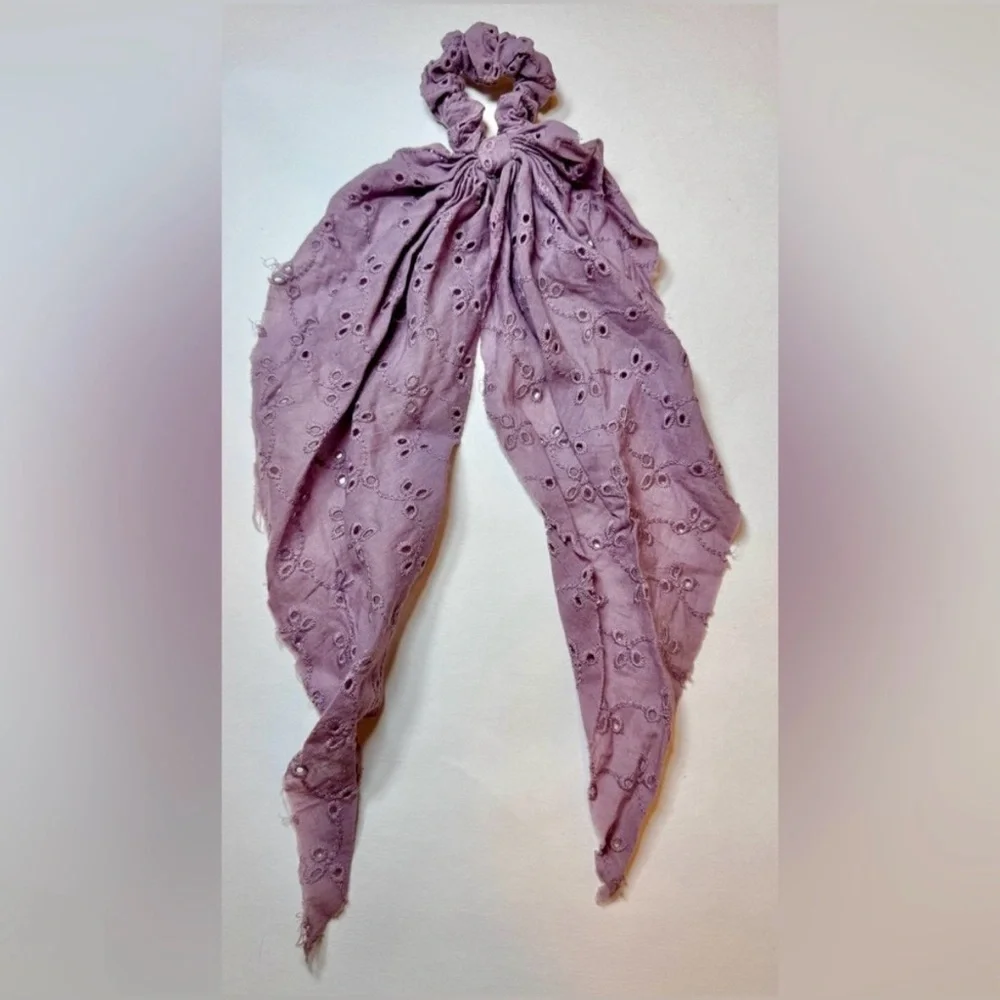 Lot of 7 Scarf Hair Scrunchies #1605 - Picture 9 of 12